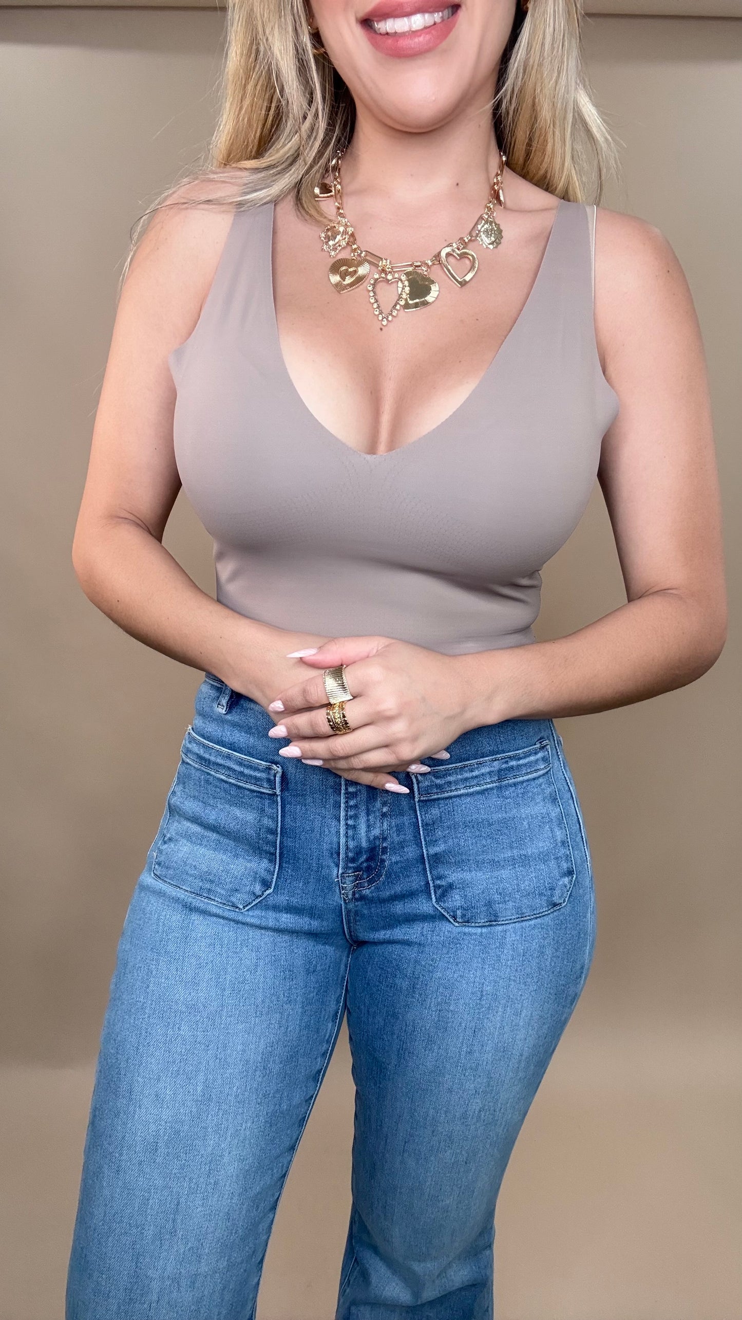 BELLA TOP